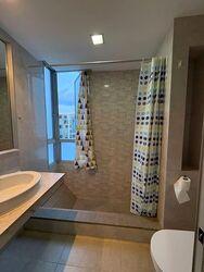 The Lakeshore (D22), Condominium #557840091